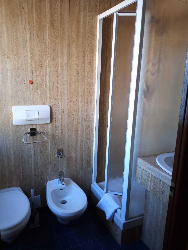 Hotel Socrate Lavena Ponte Tresa Dış mekan fotoğraf