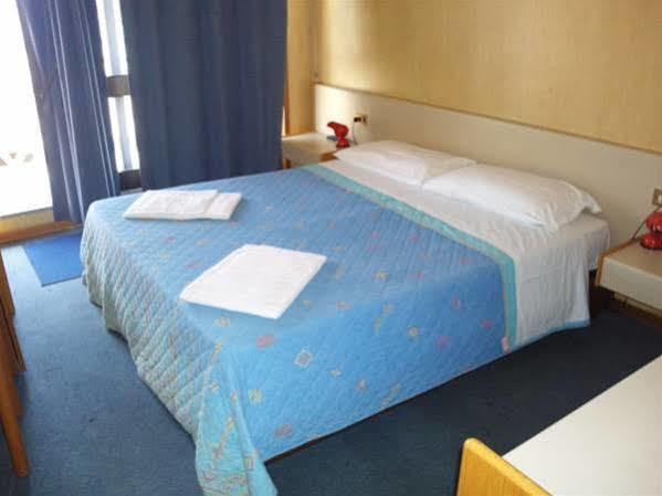 Hotel Socrate Lavena Ponte Tresa Dış mekan fotoğraf